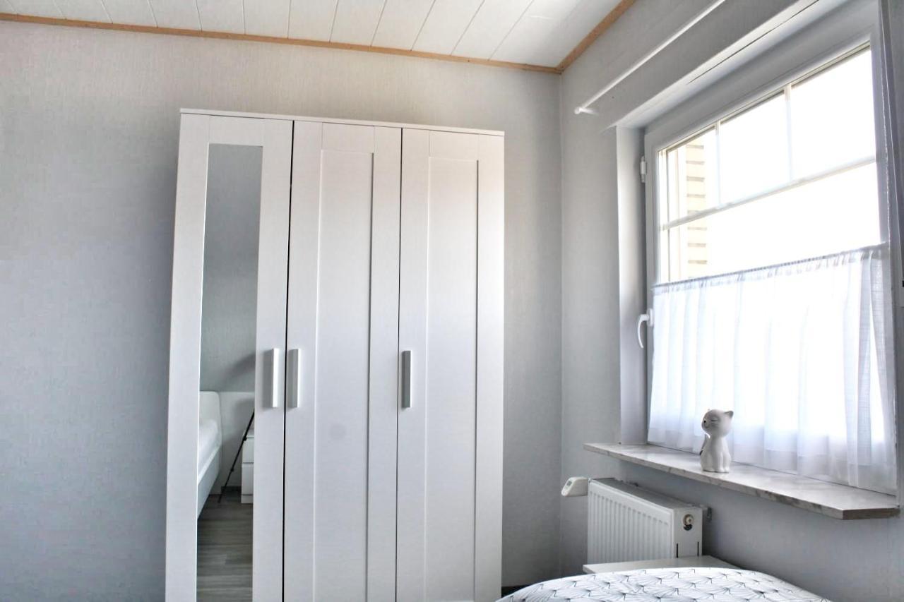 Nordsee Anker Unsere Moderne 87 Qm Ferienwohnung Mit Zwei Schlafzimmer In Norden Ortsteil Ostermarsch Extérieur photo
